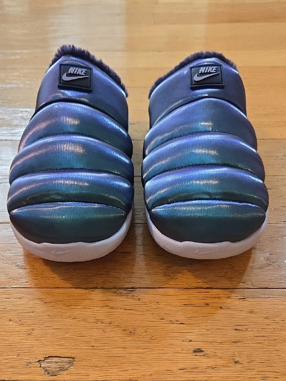 Nike Burrow SE Women's Sz 8 Slippers Comfort Iridescent/Purple HV5886 002 - Picture 3 of 7